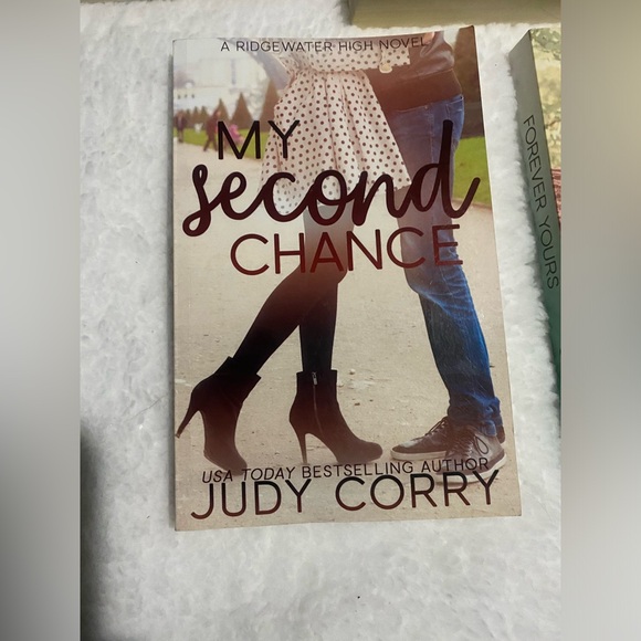 Teen YA Novels | Judy Corry | RidgeWater High Series | Books 0.5, 1, 3, 4 & 6 - Picture 8 of 12